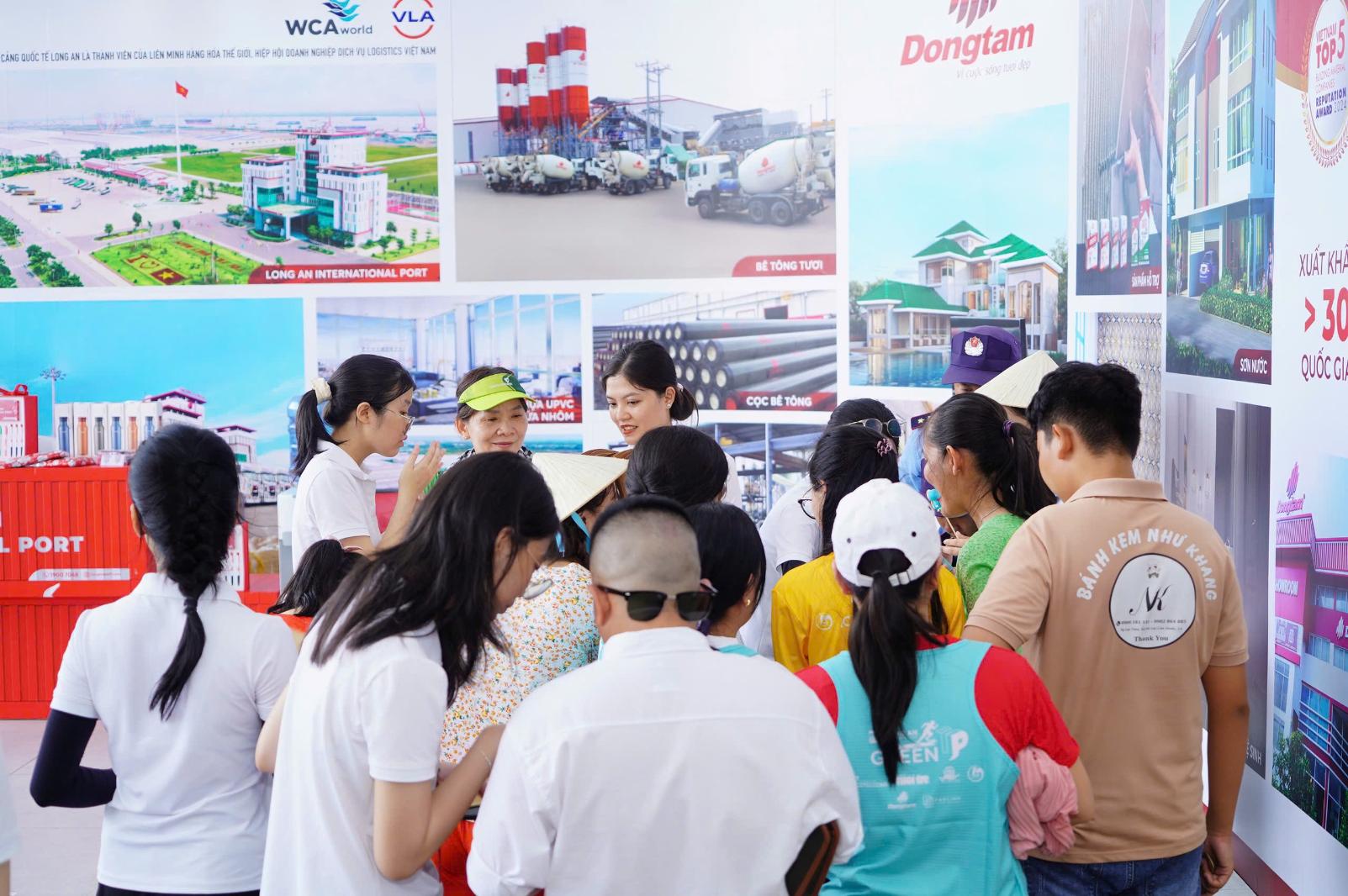 The impressive Dongtam Group booth with its multi-industry ecosystem attracts many runners and locals to visit