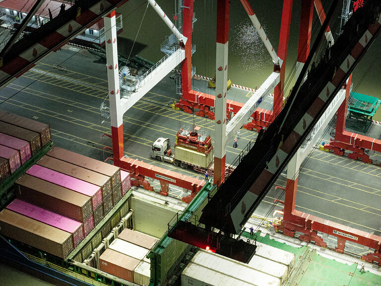 default International Freight Forwarding